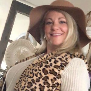 Meet your Posher, Patricia